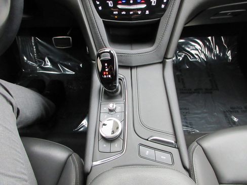 Used 2025 Cadillac XT6 Sport w/ Technology Package image 52