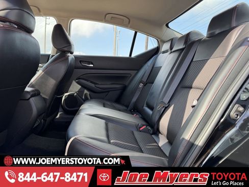 Used 2025 Nissan Altima 2.5 SR image 29