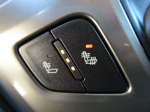 Used 2017 Chevrolet Silverado 1500 LT w/ All Star Edition image 7