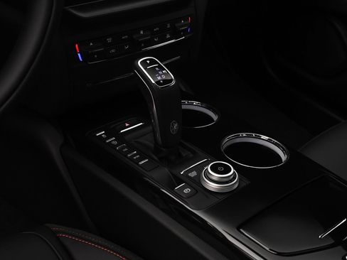 New 2024 Maserati Ghibli Modena Ultima Q4 image 36