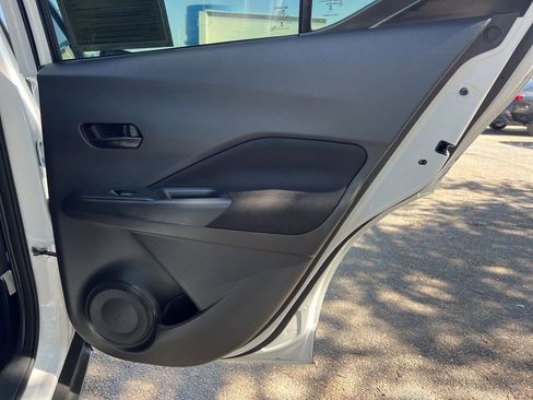 Used 2024 Nissan Kicks S image 13