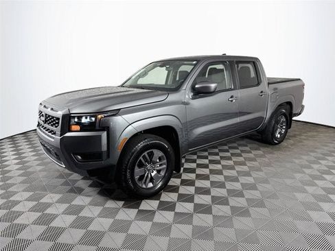 Used 2026 Nissan Frontier SV w/ SV Convenience Package RWD image 1