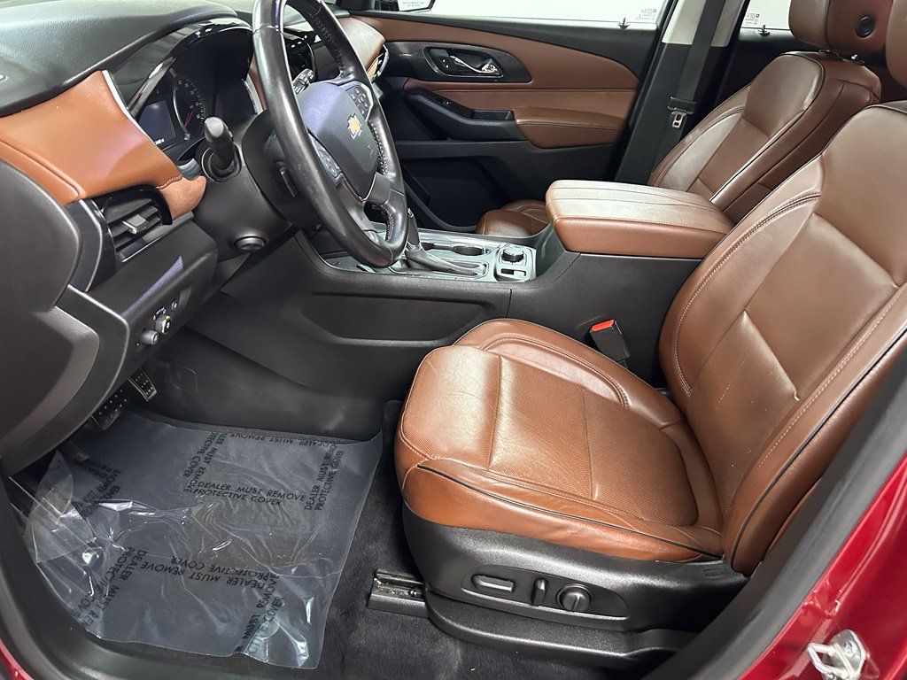 Used 2019 Chevrolet Traverse High Country w/ LPO, Floor Liner Package AWD/4WD image 12