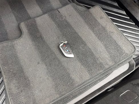 Used 2019 BMW 330i Sedan image 81