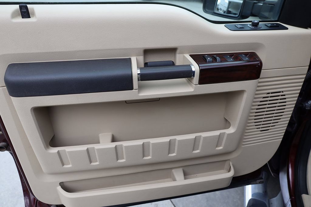 Used 2010 Ford F250 Lariat AWD/4WD image 10
