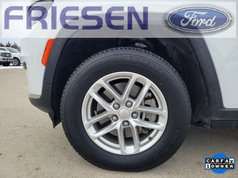 Used 2022 Jeep Grand Cherokee L Laredo w/ Luxury Tech Group I image 8