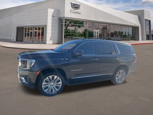 Used 2021 GMC Yukon SLT w/ SLT Luxury Plus Package image 1