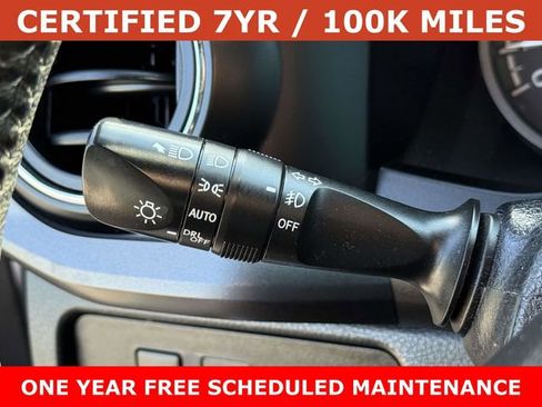Used 2021 Toyota Tacoma TRD Off-Road w/ Technology Package AWD/4WD image 24