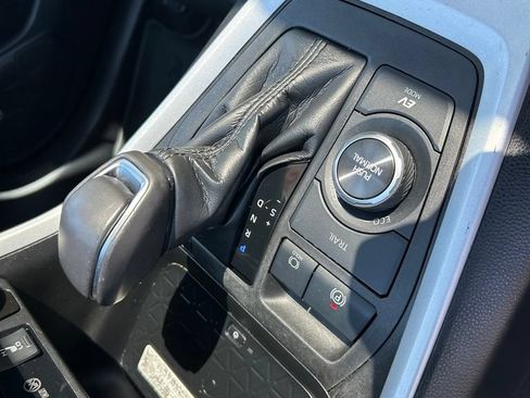 Certified 2021 Toyota RAV4 XSE AWD/4WD image 25