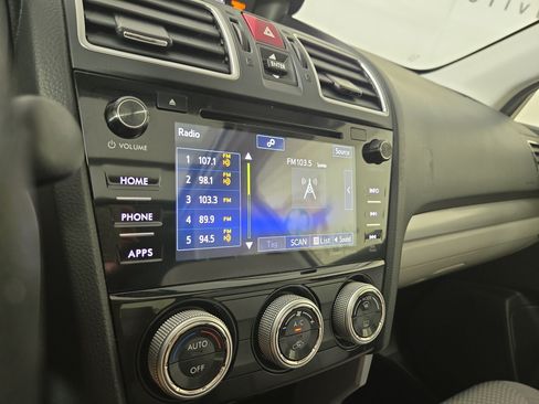 Used 2018 Subaru Forester 2.5i Premium AWD/4WD image 19
