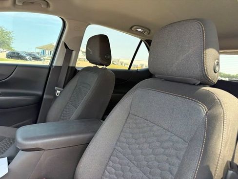 Used 2020 Chevrolet Equinox LT FWD image 21