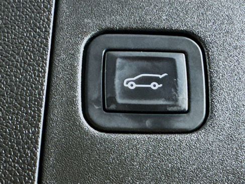 Used 2019 Cadillac XT4 Sport image 33