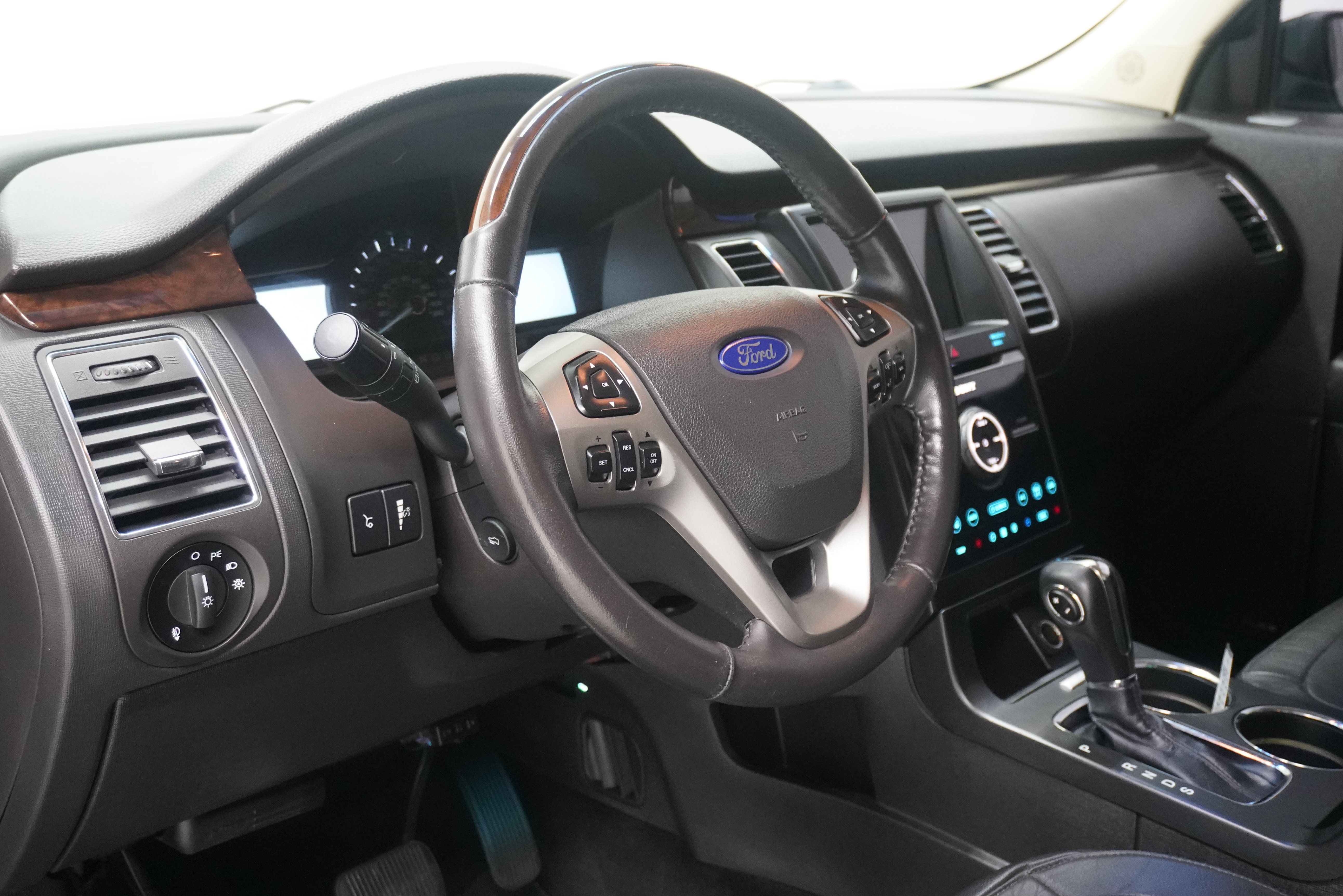 Used 2016 Ford Flex Limited FWD image 10