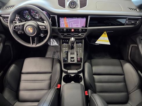 Certified 2026 Porsche Macan Turbo AWD/4WD image 13