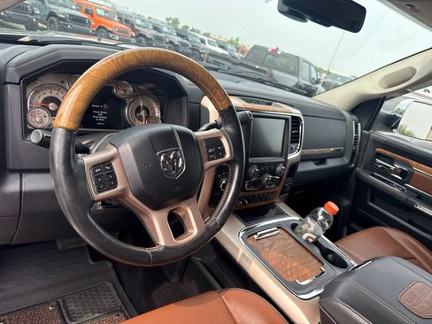 Used 2017 RAM 3500 Laramie Longhorn w/ Snow Chief Group AWD/4WD image 10