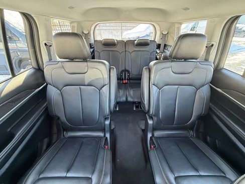 Used 2021 Jeep Grand Cherokee L Limited image 16