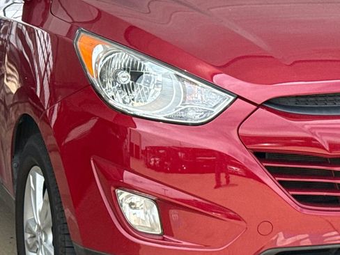 Used 2013 Hyundai Tucson GLS FWD image 4