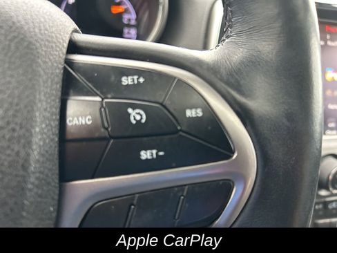 Used 2018 Jeep Grand Cherokee Limited image 22