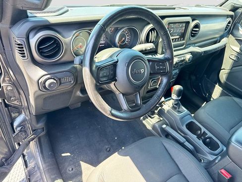 Used 2022 Jeep Wrangler Unlimited Sport AWD/4WD image 10