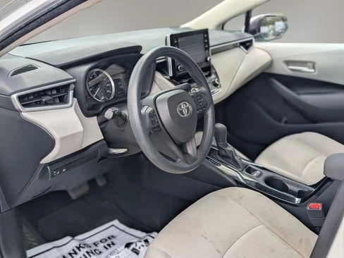 Used 2021 Toyota Corolla LE FWD image 10