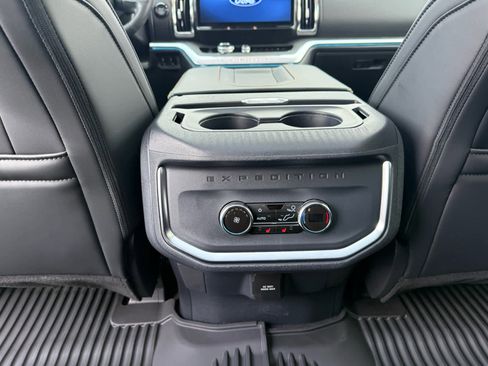 New 2026 Ford Expedition Tremor image 13