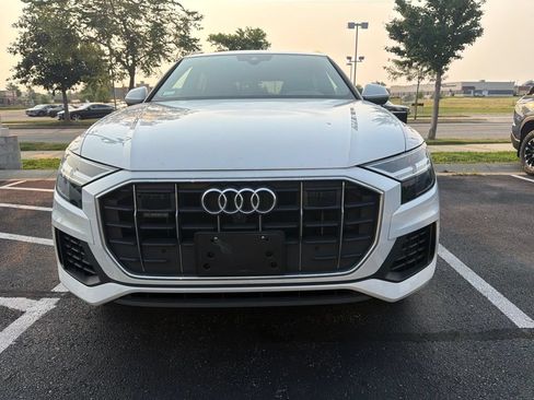 Used 2019 Audi Q8 Premium Plus w/ Premium Plus AWD/4WD image 2