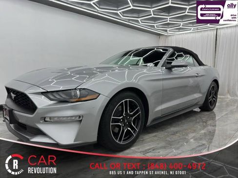 Used 2021 Ford Mustang Premium image 3