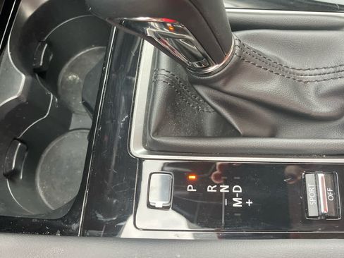 Used 2025 MAZDA MAZDA3 s FWD image 26
