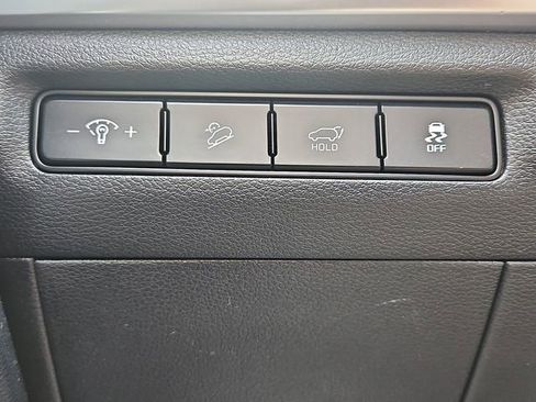 Used 2025 Kia Telluride S FWD image 27
