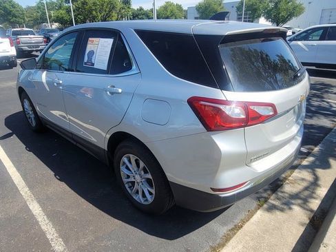 Used 2020 Chevrolet Equinox LT FWD image 10