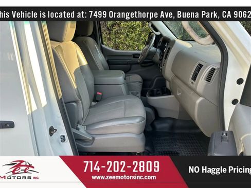Used 2015 Nissan NV 2500 SV image 17