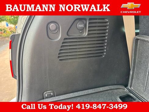 Used 2023 Nissan Armada SL w/ Captain's Chairs Package AWD/4WD image 44