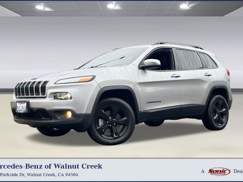 Used 2017 Jeep Cherokee High Altitude image 1