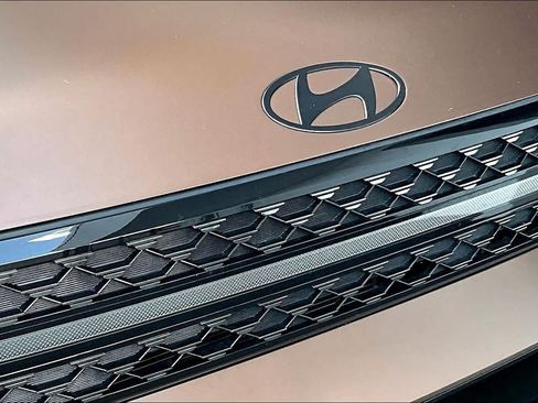 Used 2025 Hyundai Santa Fe Calligraphy FWD image 29