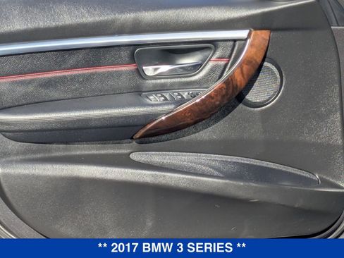 Used 2017 BMW 330e image 11