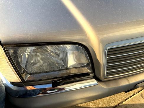 Used 1995 Mercedes-Benz S 320 image 29