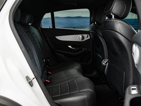 Used 2019 Mercedes-Benz GLC 300 4MATIC Coupe image 45
