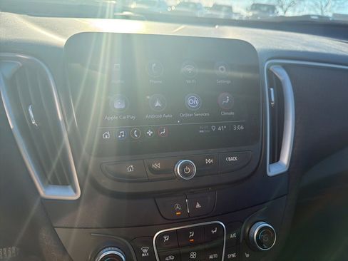 Used 2024 Chevrolet Malibu LT image 16