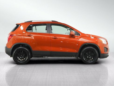 Used 2015 Chevrolet Trax LT w/ LT Plus Package AWD/4WD image 6