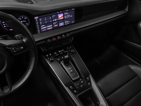 Certified 2021 Porsche 911 Carrera RWD image 35