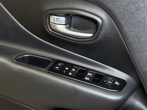 Used 2020 Jeep Renegade Trailhawk image 35