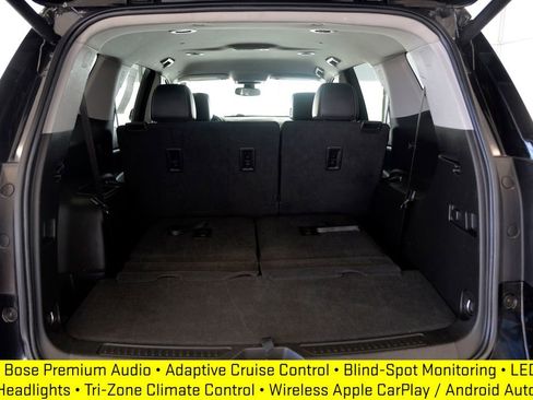 Used 2023 GMC Acadia SLT image 30