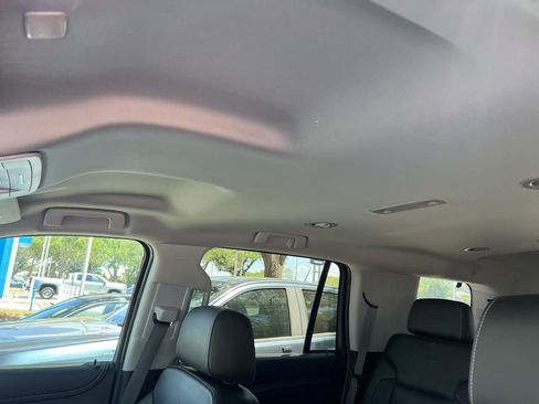 Used 2018 GMC Yukon SLT RWD image 7