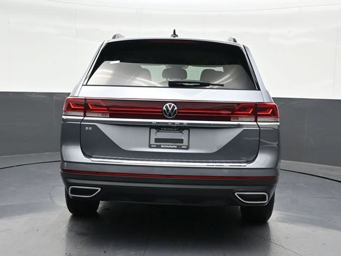 Used 2024 Volkswagen Atlas SE FWD image 4