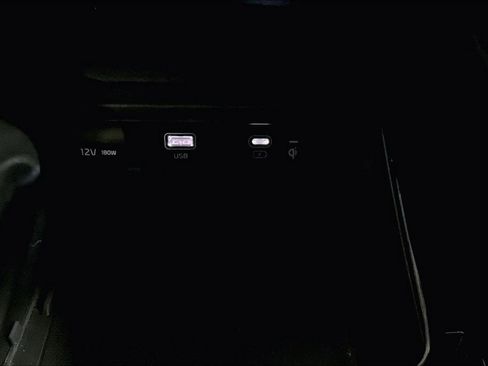 Used 2025 Kia Telluride S image 32