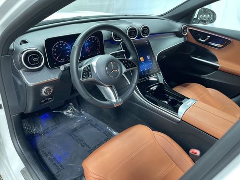 Used 2025 Mercedes-Benz C 300 4MATIC Sedan image 20