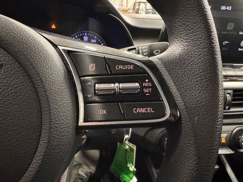 Used 2020 Kia Forte LXS image 13