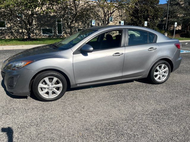 Used 2010 MAZDA MAZDA3 i Touring FWD image 3