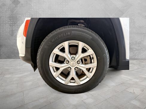 Used 2023 Jeep Grand Cherokee L Limited w/ Luxury Tech Group II AWD/4WD image 5