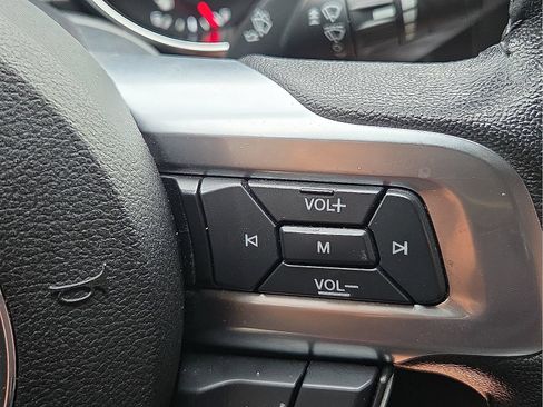 Used 2017 Ford Mustang GT Premium w/ GT Performance Package RWD image 17